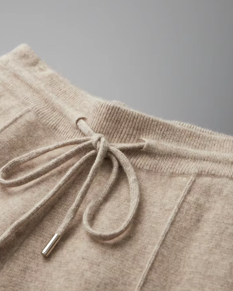 CASHMERE LEISURE STRAIGHT PANTS