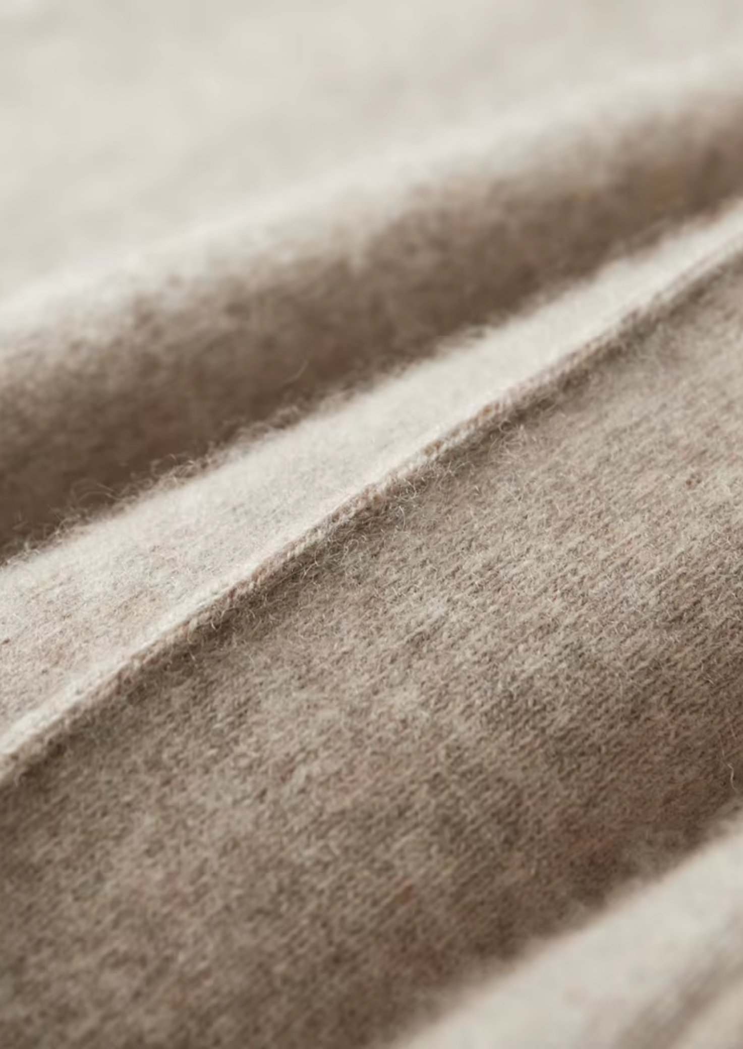 PURE EXTRA-FINE MERINO WOOL SAND LUZZO SET