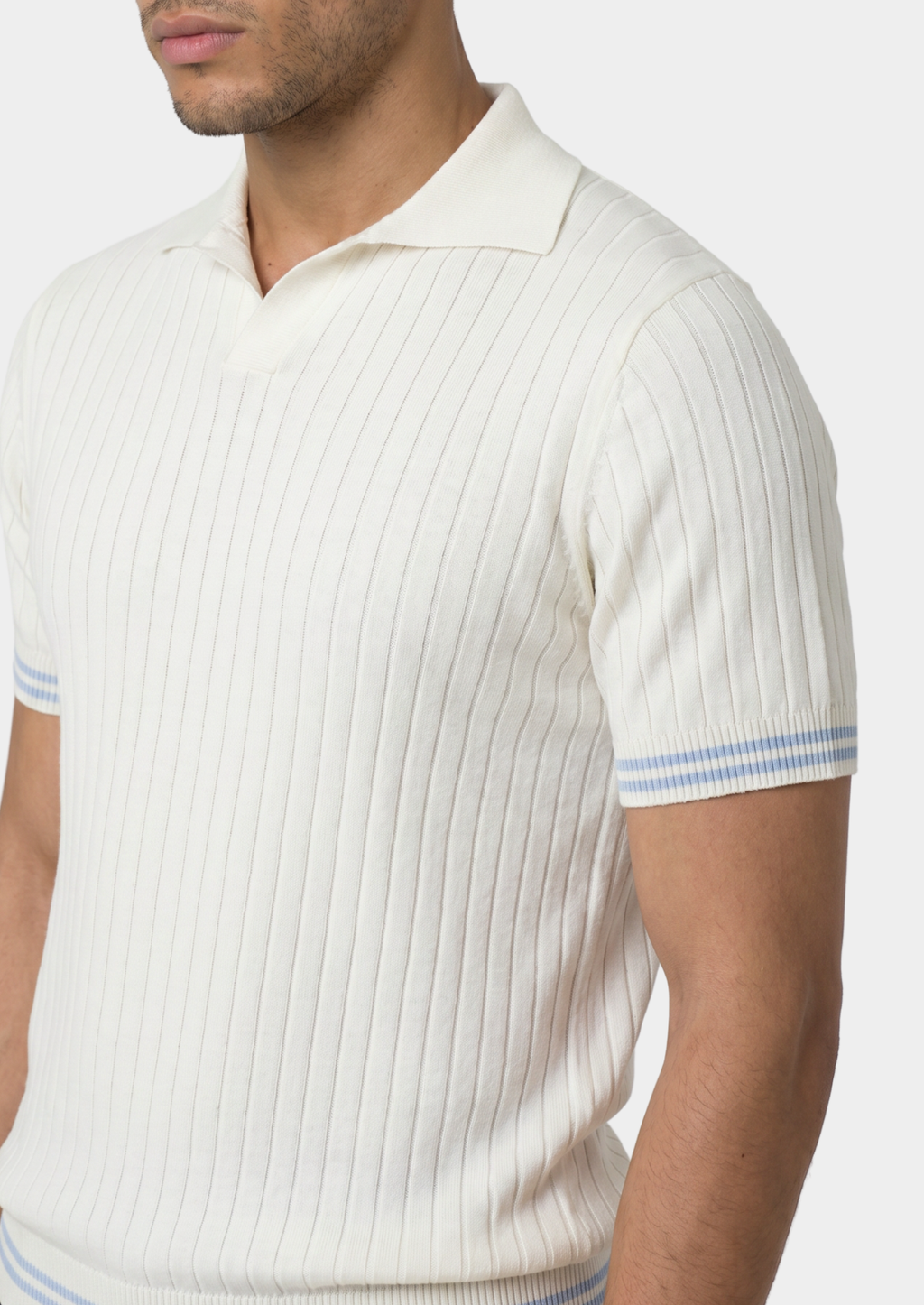 PIERRE LIGHT BLUE RIBBED BUTTONLESS POLO