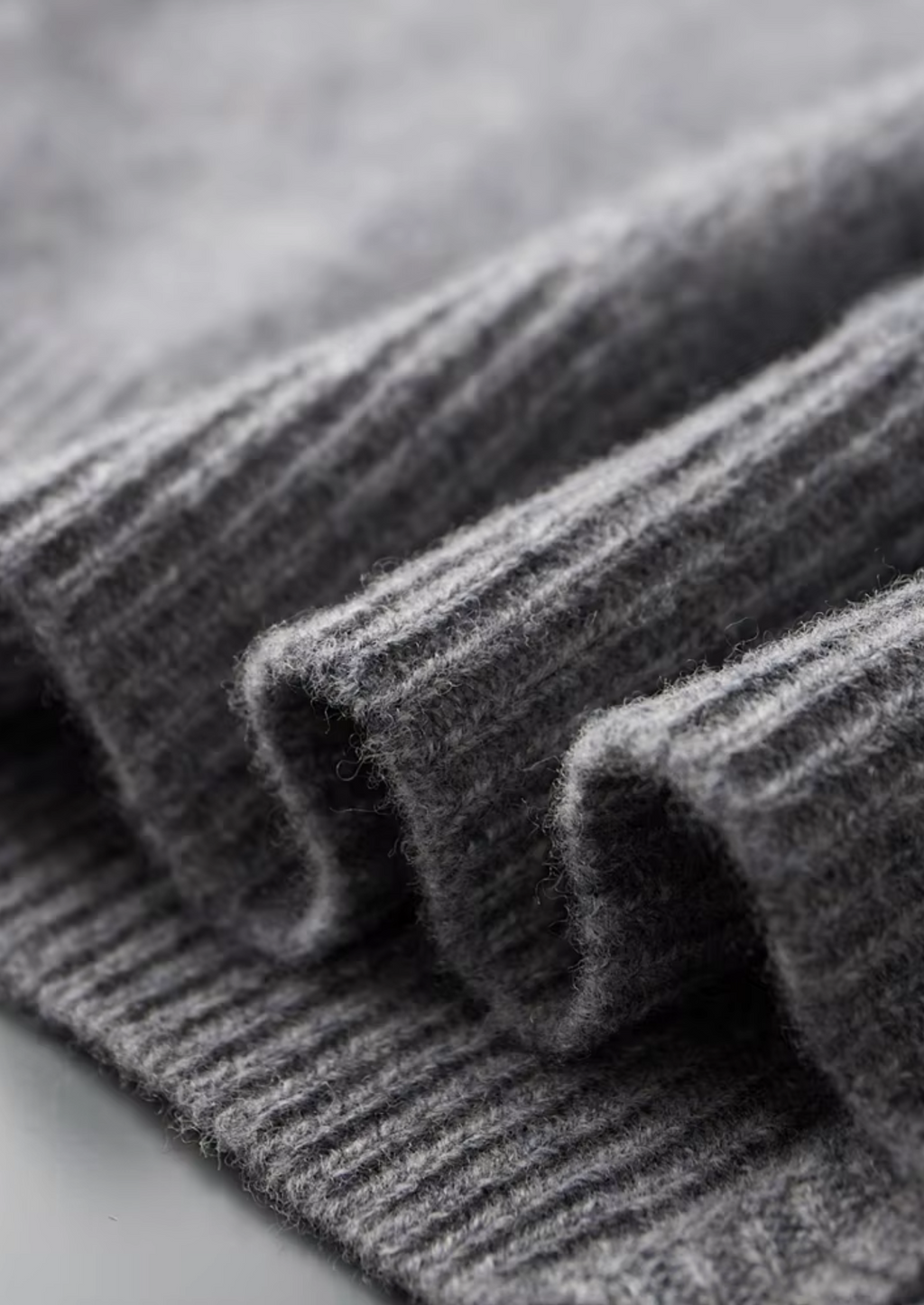 Pure Extra-Fine Merino Wool Two-Tone Zip Cardigan
