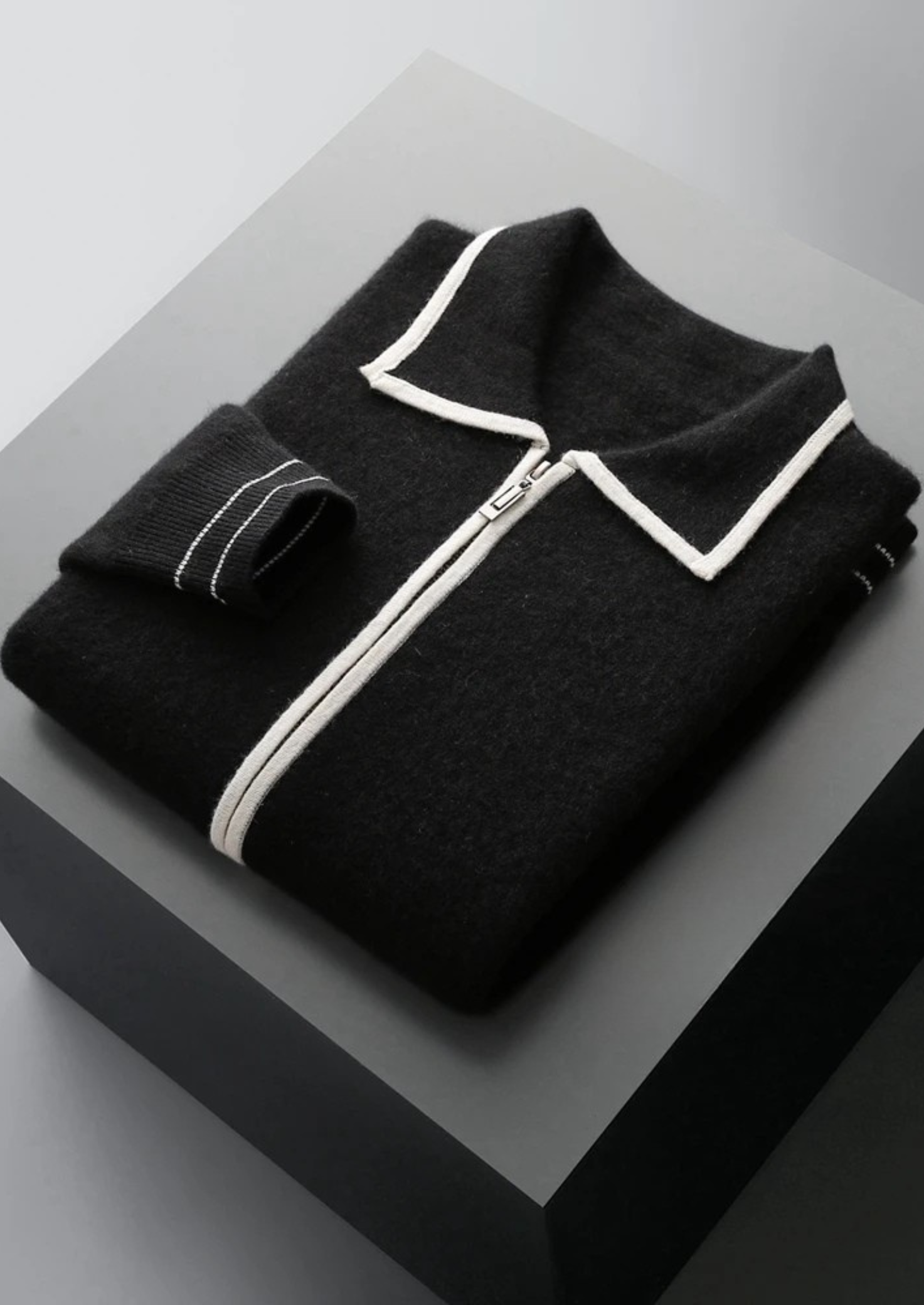 PURE EXTRA-FINE MERINO WOOL TWO-TONE POLO CARDIGAN