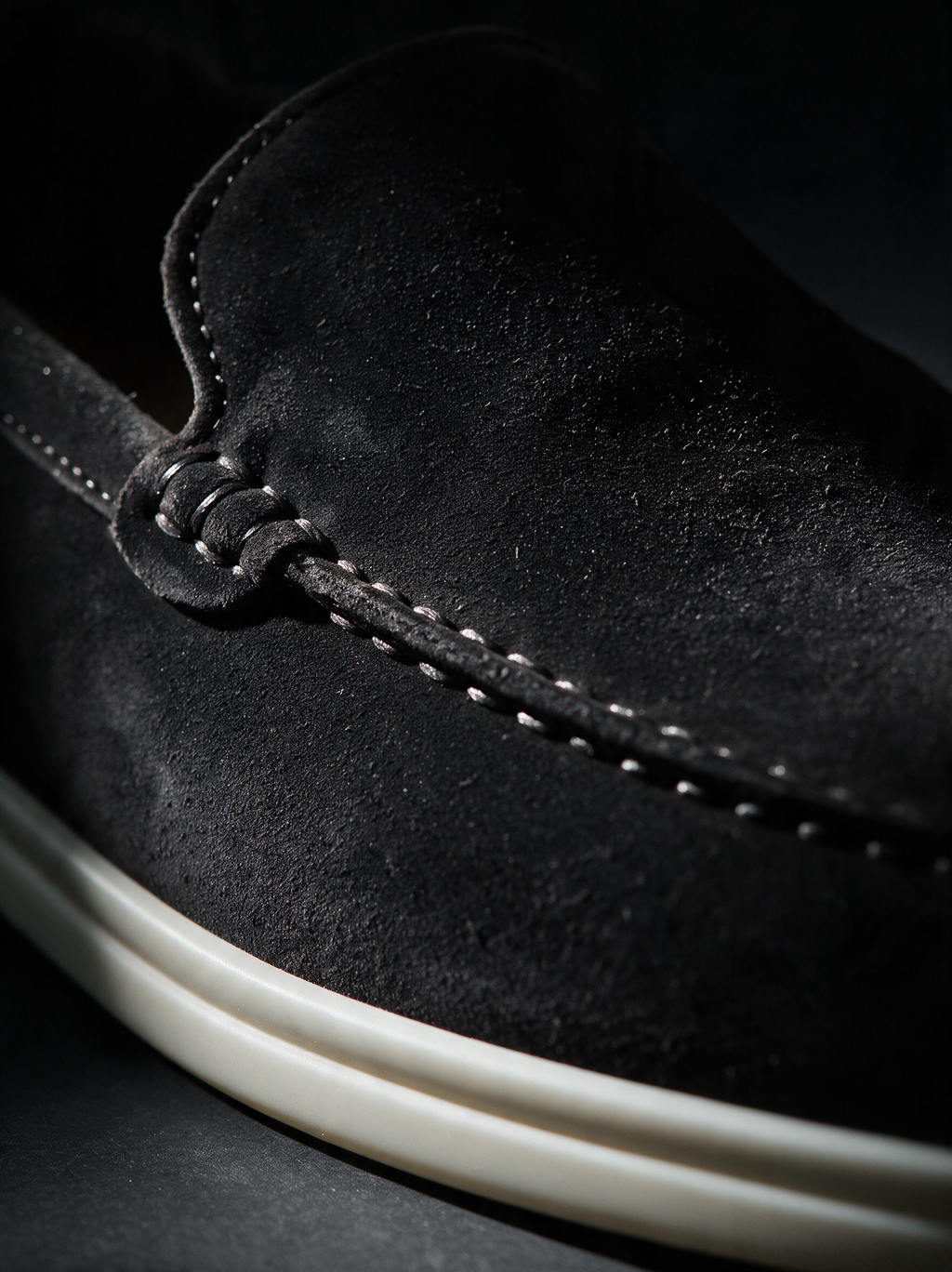 THE CLASSIC SUEDE LOAFER